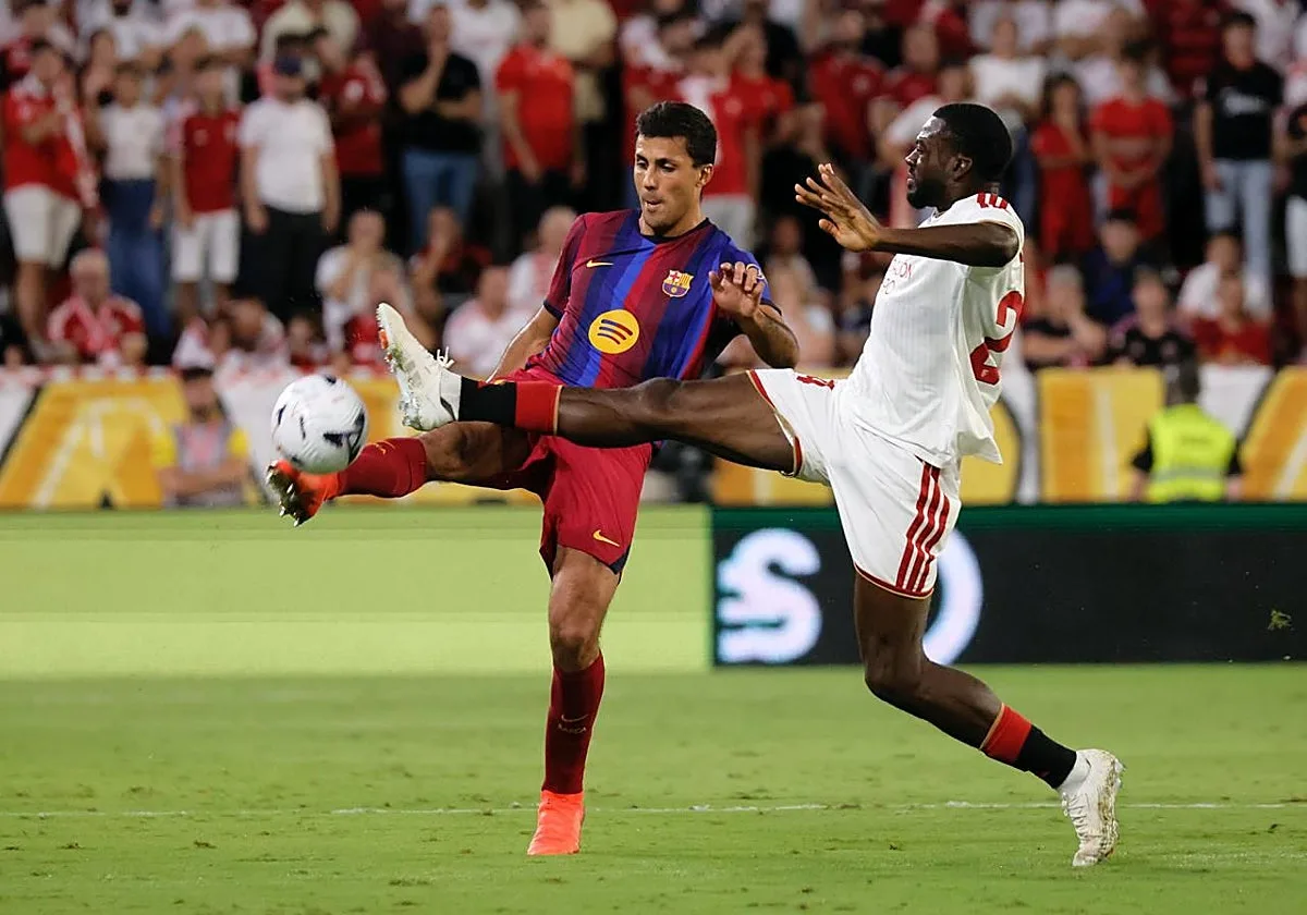 Sevilla - Barcelona: El Sevilla se marcha al parón con la cabeza bien alta (1-3)
