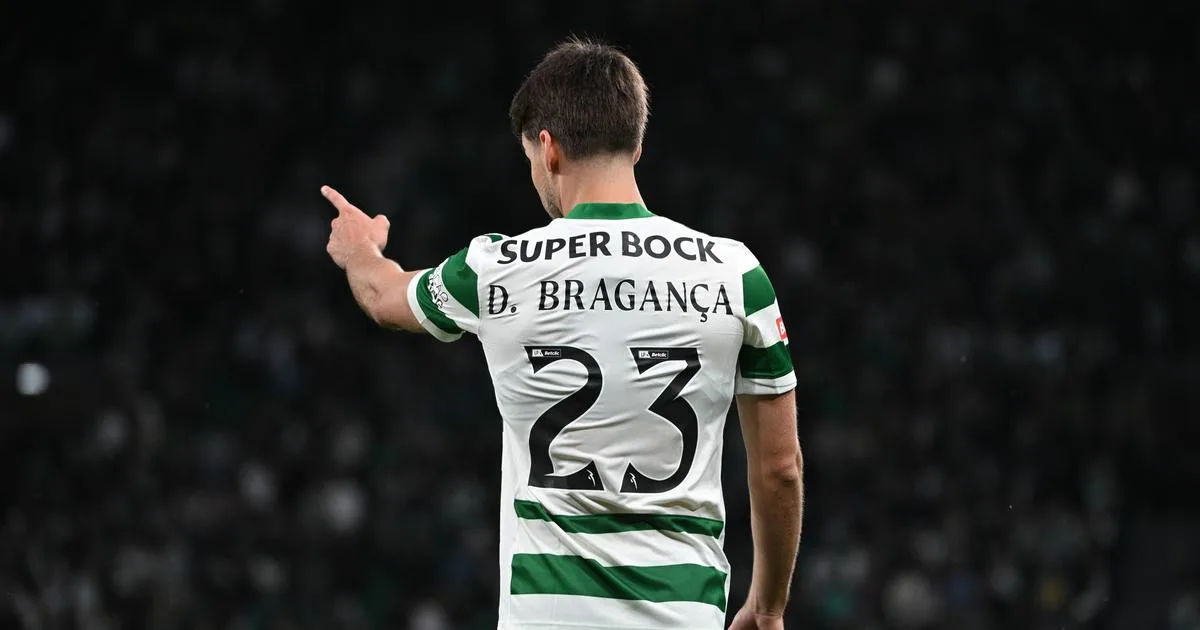 Daniel Bragança mais longe do Olympiakos, que anuncia mais um médio