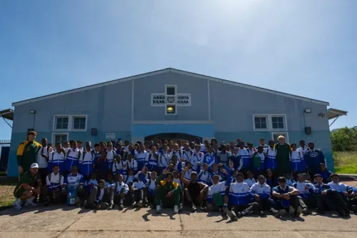 Blitzboks ask Paarl learners what strength means away from rugby