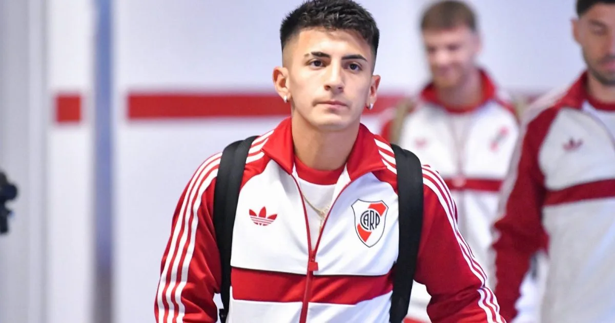 Con Thiago Almada de titular, así forma River para enfrentar a Argentinos en el Monumental
