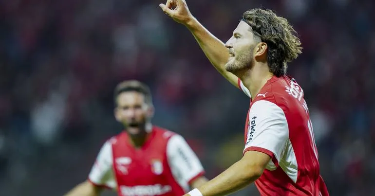 Sp. Braga volta às vitórias na receção ao Estoril Praia