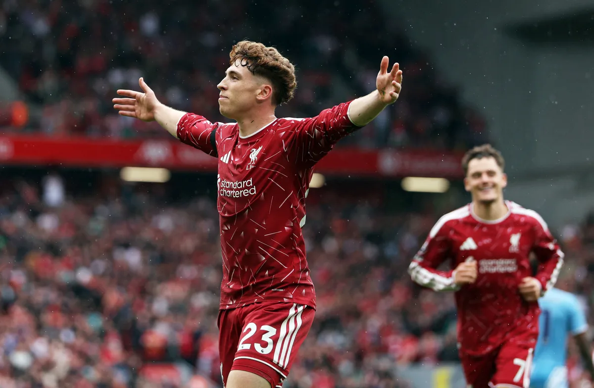 Víctor Muñoz vuelve a salvar al Liverpool