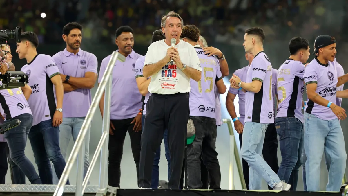 Emilio Azcárraga apoya el ascenso y descenso en el futbol mexicano tras su desaparición