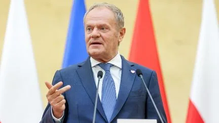 Les plans russes incluent "des attaques hybrides de drones et de missiles" contre des pays pro-Ukraine, avertit Donald Tusk, Premier ministre polonais