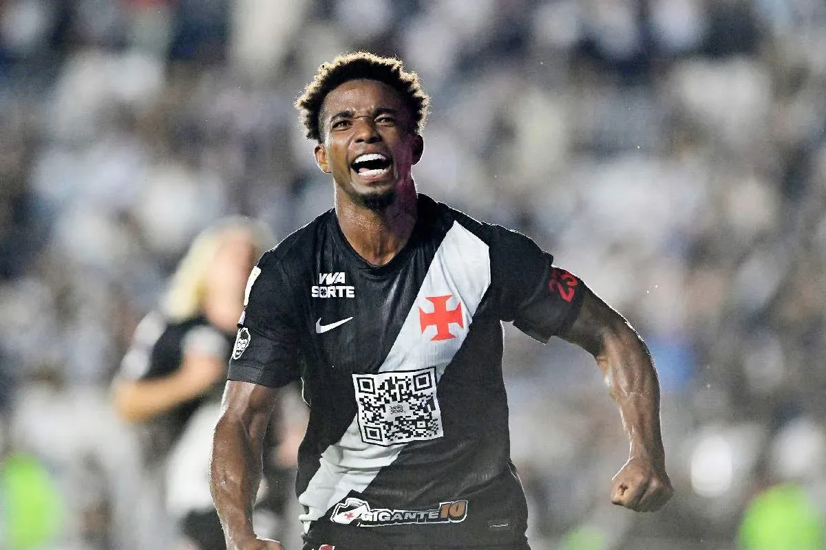 Jogador do Vasco, Thiago Mendes é alvo de racismo após vitória e postagem