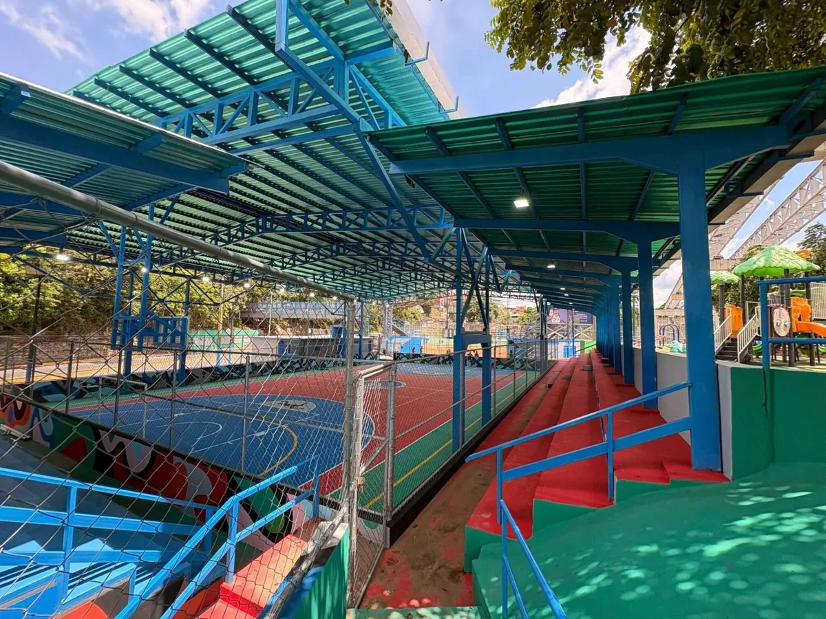 Ministerio de Obras Públicas rehabilita cancha de usos múltiples en Petare