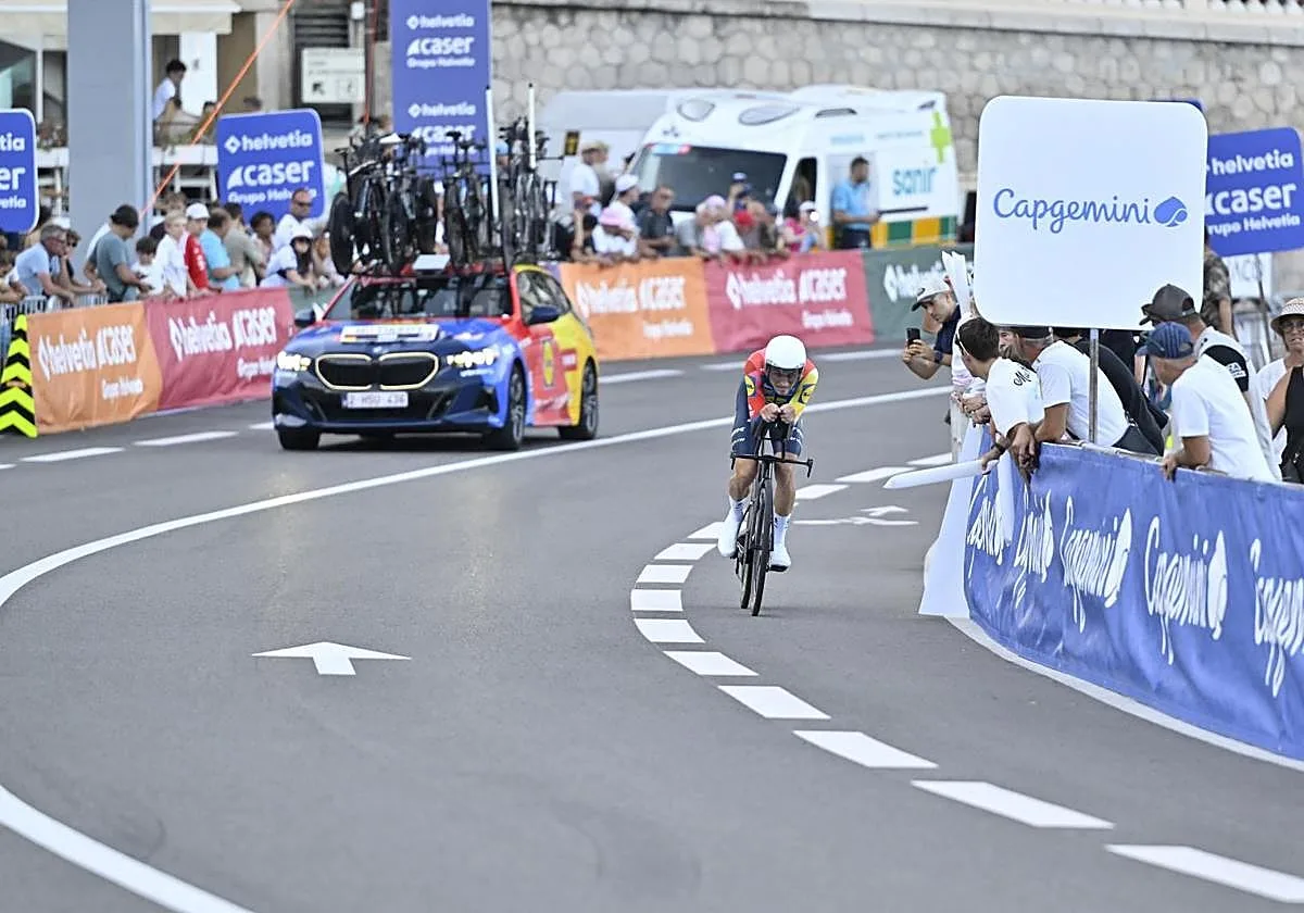 Polémica en La Vuelta por los comentarios de la influencer a cargo del contenido de la carrera