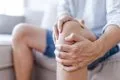 La medicina regenerativa puede aliviar el dolor articular y retrasar la prótesis en determinados pacientes