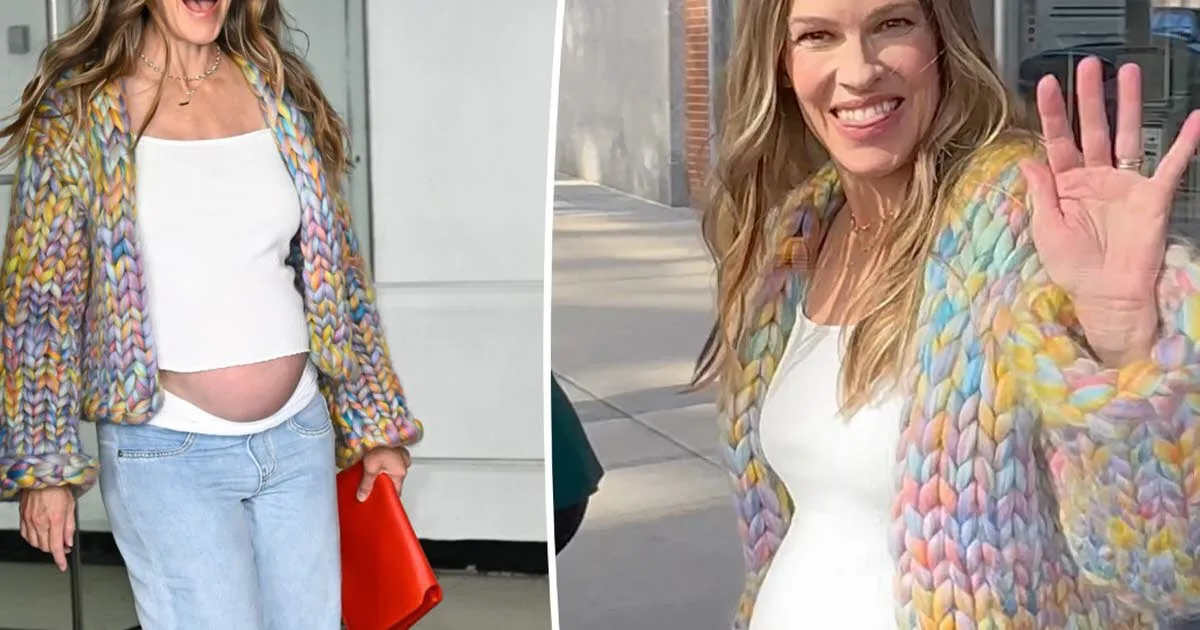 Célébrités. « En décembre » : à 52 ans, Hilary Swank annonce être à nouveau enceinte