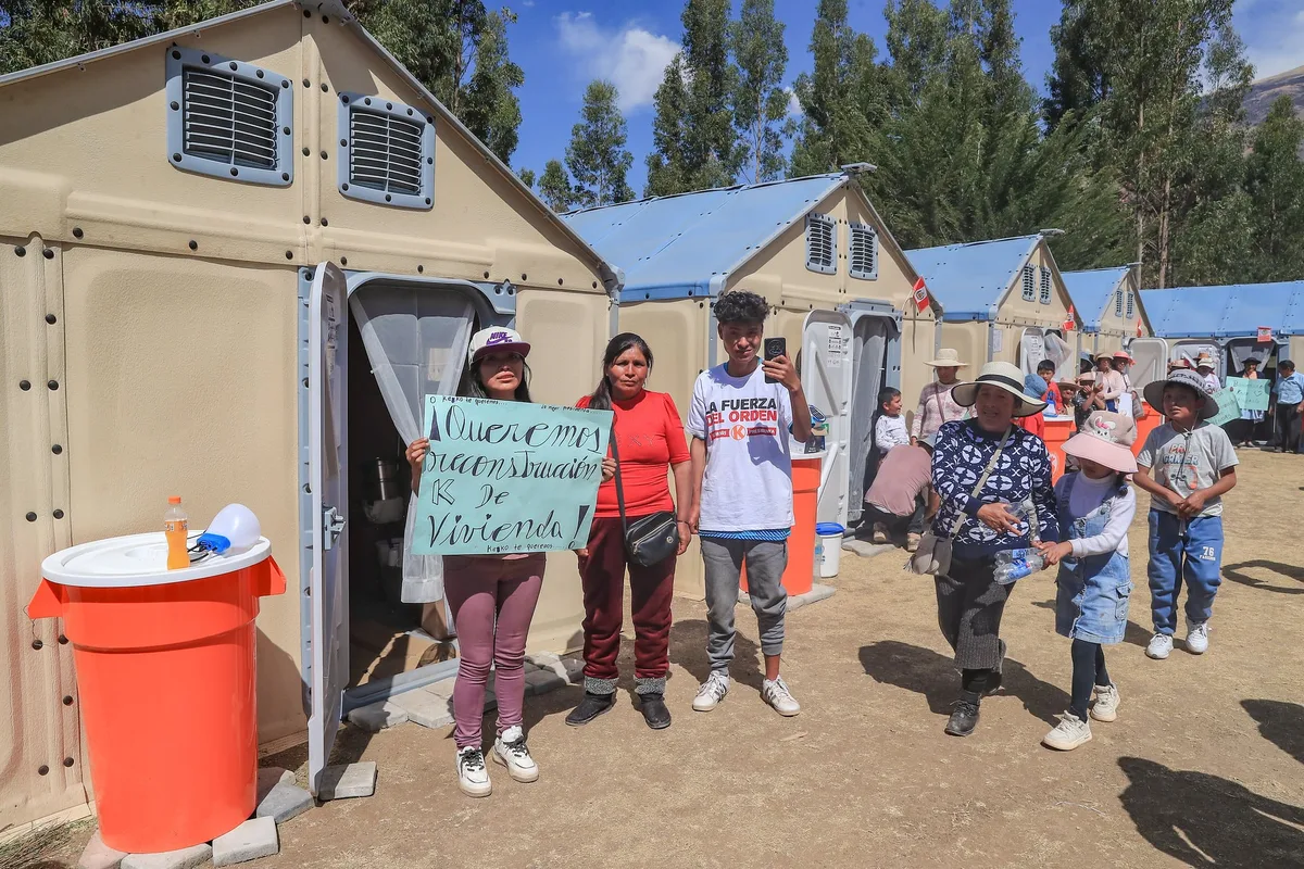 Prometieron 500 módulos de vivienda, llegaron 48: los damnificados del sismo de Junín esperan techo mientras se acercan las lluvias
