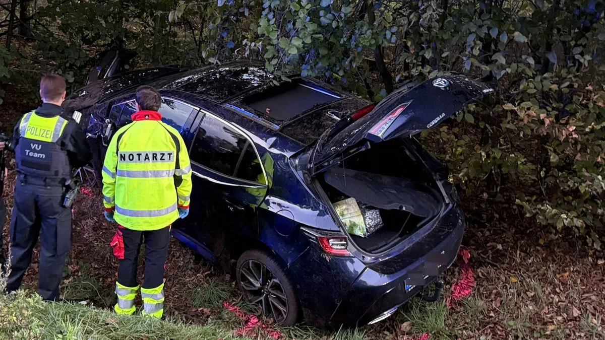 Verkehr wird abgeleitet: 61-Jähriger nach Verkehrsunfall bei Reken im Krankenhaus