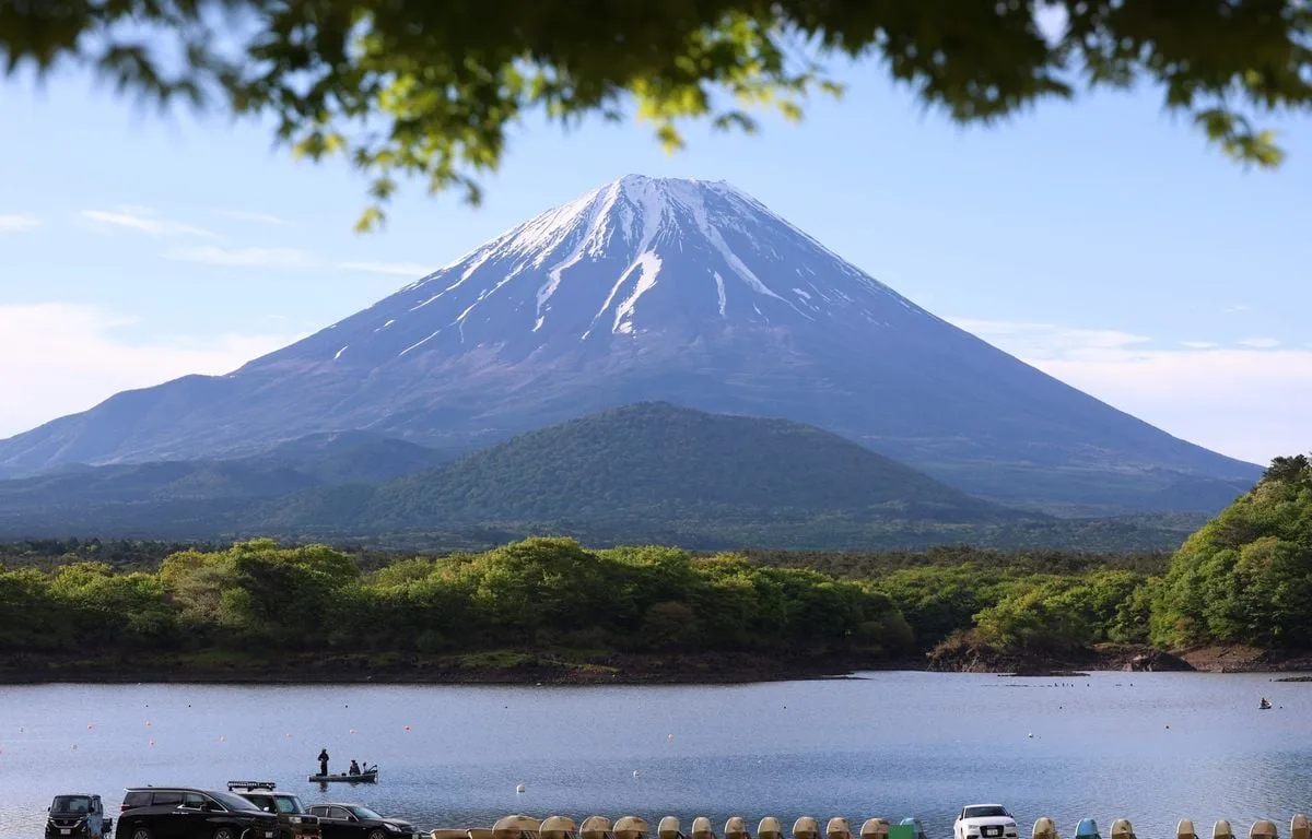 Un Japonais abandonne son fils de 7 ans sur le Mont Fuji pendant des heures