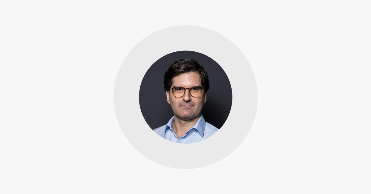 Este governo está sempre a esconder-se debaixo da cama