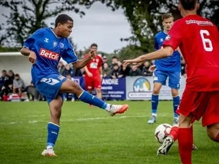 US Concarneau. « J’aime quand je dribble et que je passe l’adversaire » : Lucas Rosier a du feu dans les jambes