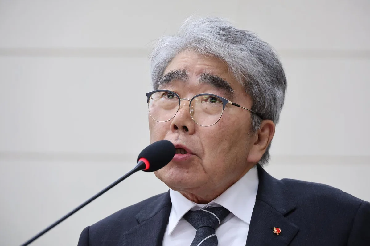 ‘김현지 주례’ 하동근 사장 “40번중 하나”…자소서에 ‘투쟁’ 10번 넘게 언급