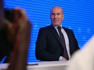 Après la lune de miel, le charisme de Zizou suffira-t-il en équipe de France ? Un expert en leadership répond