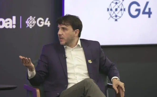 Renan Santos pode pagar multa de R$ 50 mil, caso participe de debate ou podcast