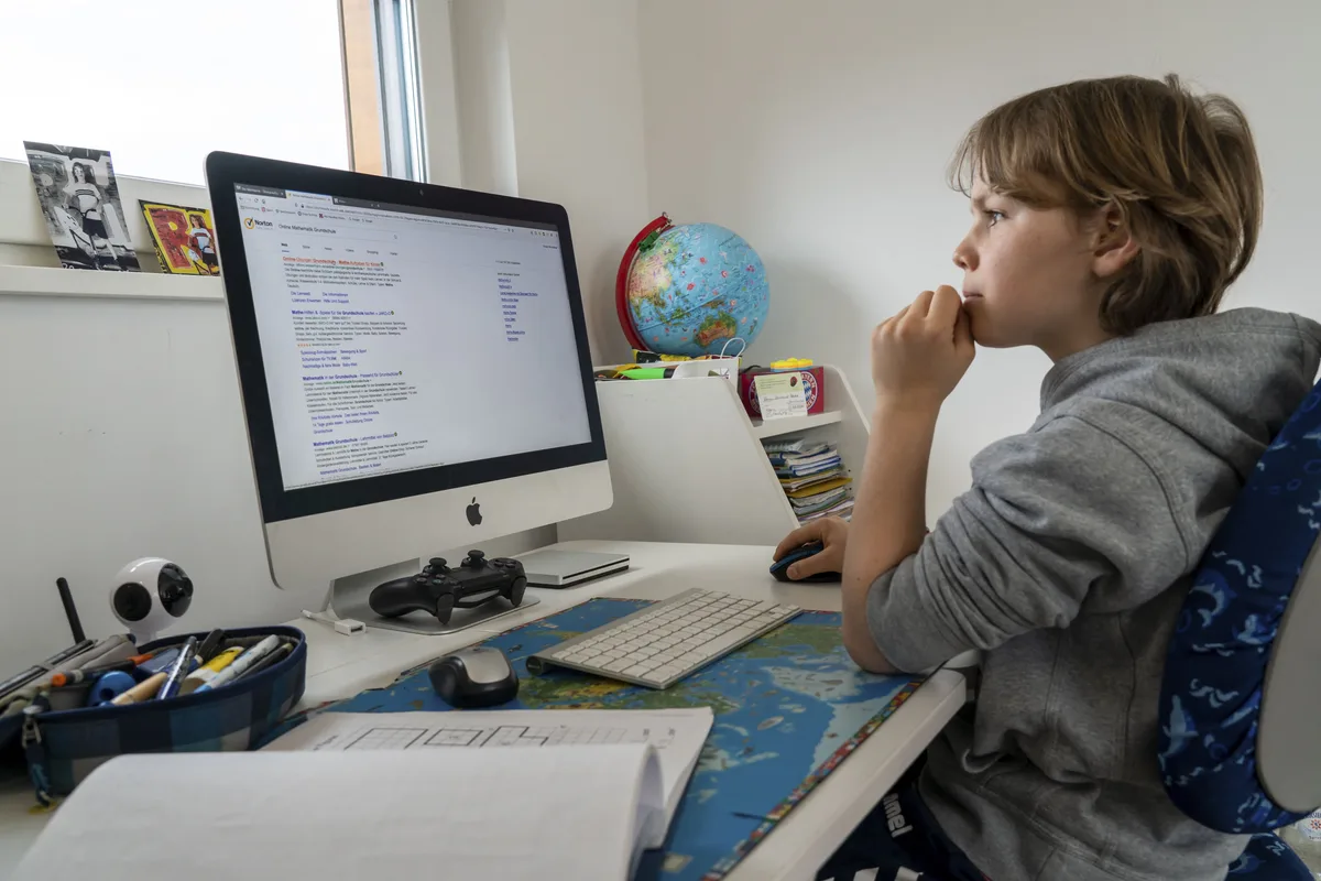 IA et éducation : le piège des devoirs faits par ChatGPT, par Franck Ramus