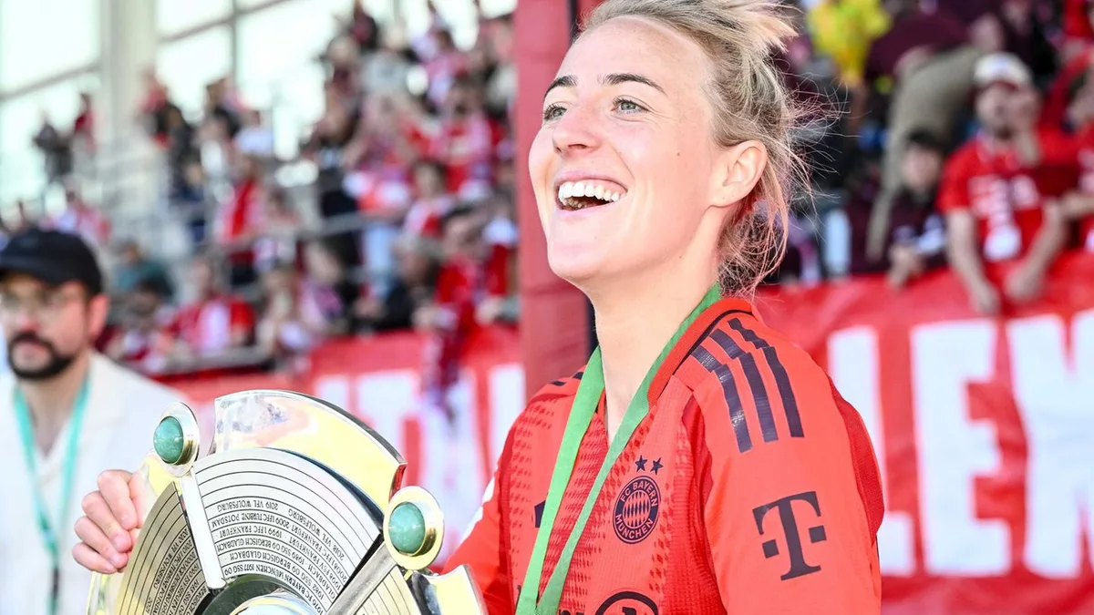Frauen-Bundesliga: Rückkehrerin Simon neue Kapitänin der Bayer-04-Frauen