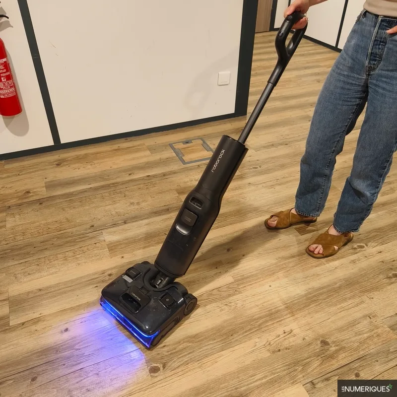 Actualité : Votre nettoyeur de sol est-il plus sale que votre carrelage ? Les conseils pour l'entretenir et éviter le désastre
