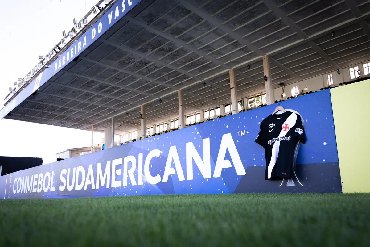 Vasco x Santa Fe: onde assistir ao vivo, horário e escalações