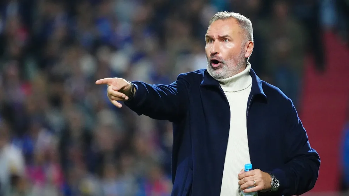 Kwasniok saß auf Tribüne - So geht es in Kiel mit Walter weiter