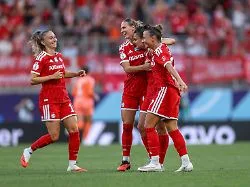 FC Bayern übermächtig: Frauen-Bundesliga verliert Tradition und kämpft gegen Monotonie