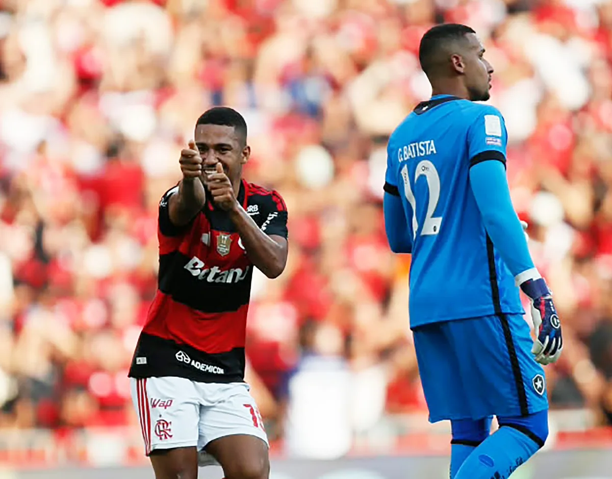 Cartola 2026: com gols e desarmes, Samuel Lino, do Flamengo, é o Craque da Rodada #25