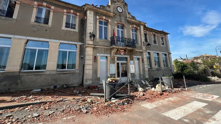 Tornade dans l'Aude : les écoliers de Pomas finalement accueillis dans une école provisoire à Couffoulens
