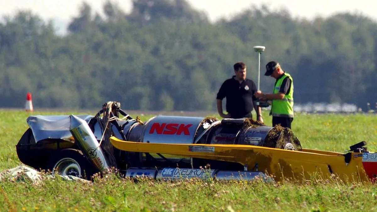 Richard Hammond thanks crews on crash anniversary