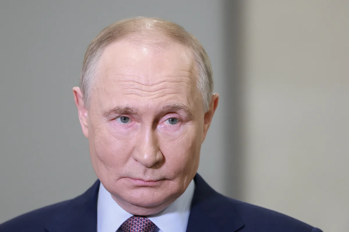 Rússia ameaça atacar instalações militares do Reino Unido