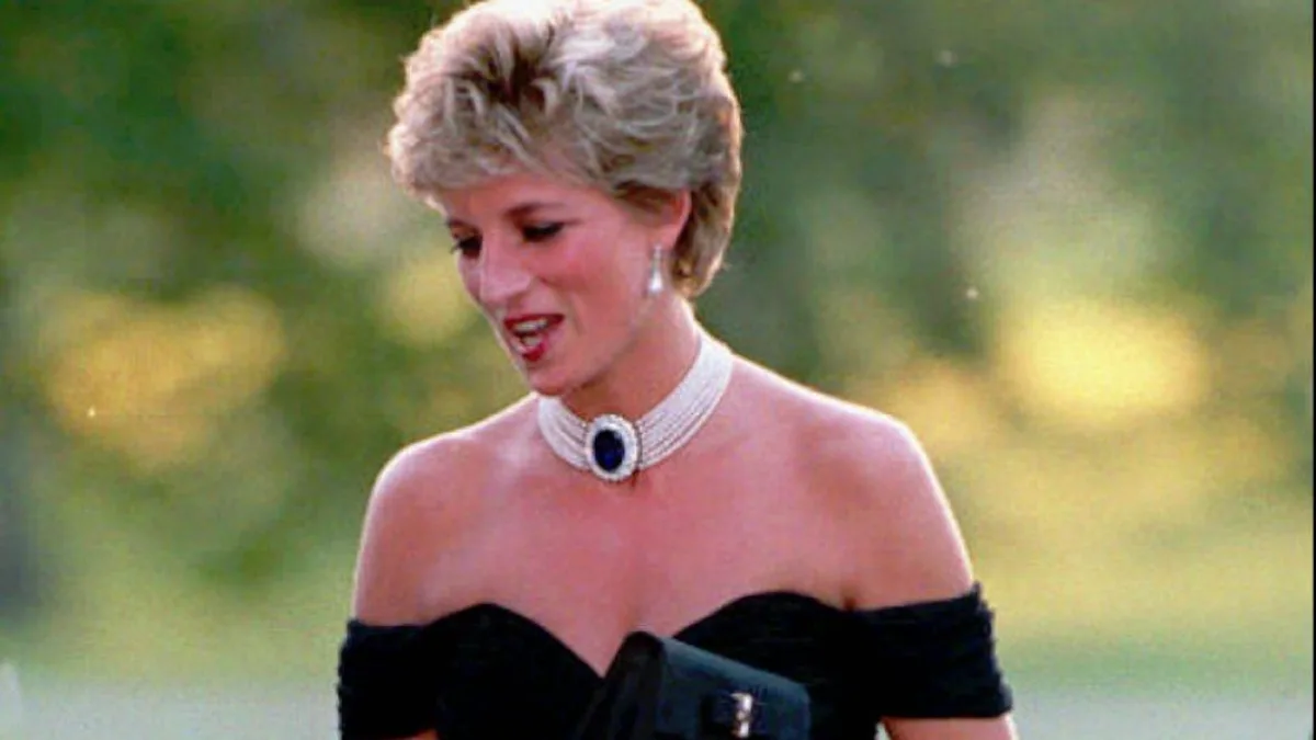 Princess Diana’s ‘revenge dress’ up for auction for first time in decades