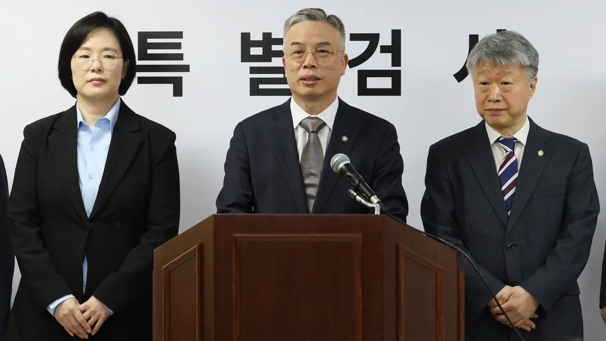 법까지 바꿔 180일 수사... 2차 특검 성과는 ‘물음표’