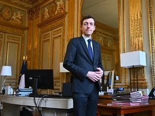 Téléphone interdit au lycée, carte scolaire… Le ministre de l’Éducation se livre sur les nouveautés de la rentrée 2026
