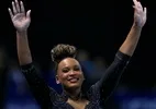 Brasil tem Rebeca Andrade em 2 aparelhos na busca por medalhas no Mundial