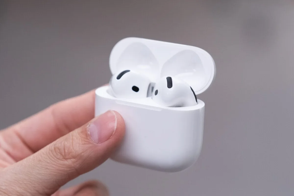 AirPods 5 Hands-On: Better Than ANC AirPods 4 in Every Way and Now $30 Cheaper