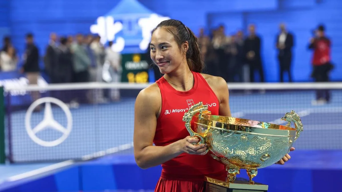 Zheng overpowers Andreeva to win China Open