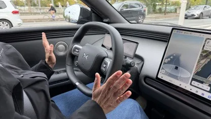 Xpeng Next Generation Pilot: Fahrerlos durch Paris