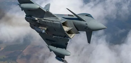 Russland-Ukraine-Krieg: Nato-Kampfjets schießen Drohne über Litauen ab