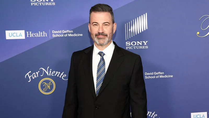 "Quelque chose a changé": Jimmy Kimmel affirme qu'une interview d'un candidat démocrate ne sera pas diffusée à la télévision sous la pression de la FCC