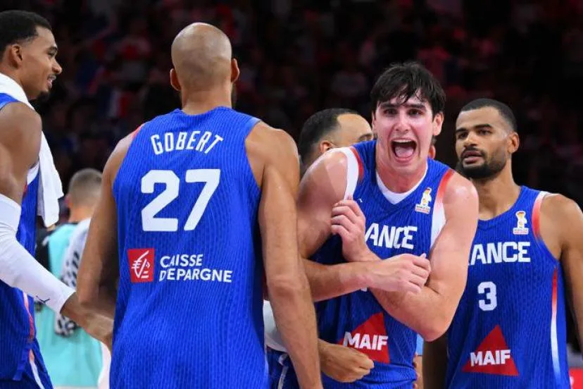 Maxime Raynaud après sa performance avec les Bleus : « On essaie d'être un rouleau compresseur »