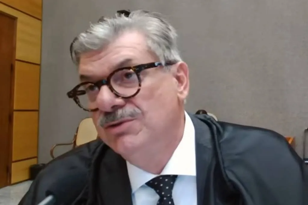 Ministro Buzzi contrata criminalistas para defesa no STF em caso de assédio sexual