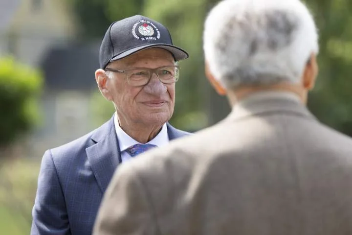 Jacques Doucet, the ‘Voice of the Expos’ for 33 seasons, dies at 86
