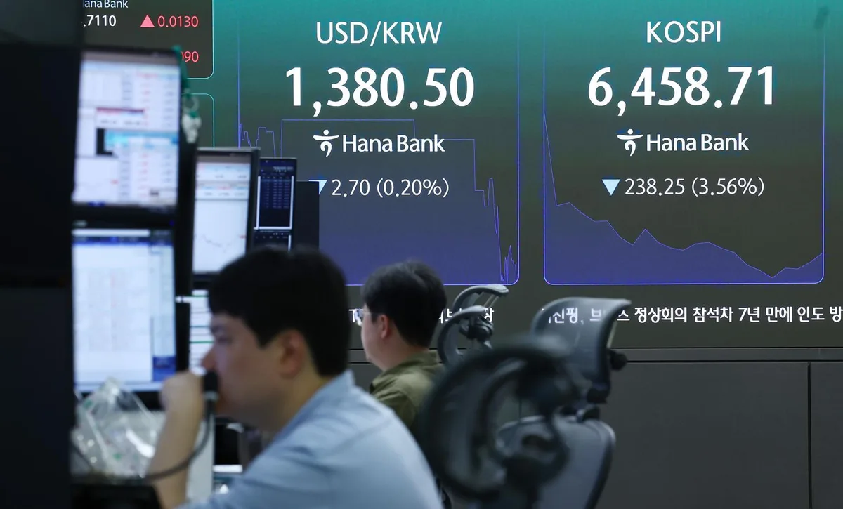 한은 “증시 조정·물가 부담에 체감경기 하락”…소비심리 4개월만에 꺾였다