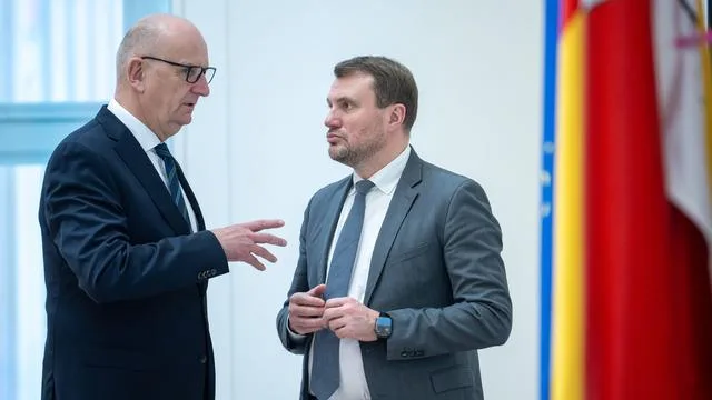 Doppelhaushalt: Regierung beschließt Haushalt – Woidke setzt auf Augenmaß