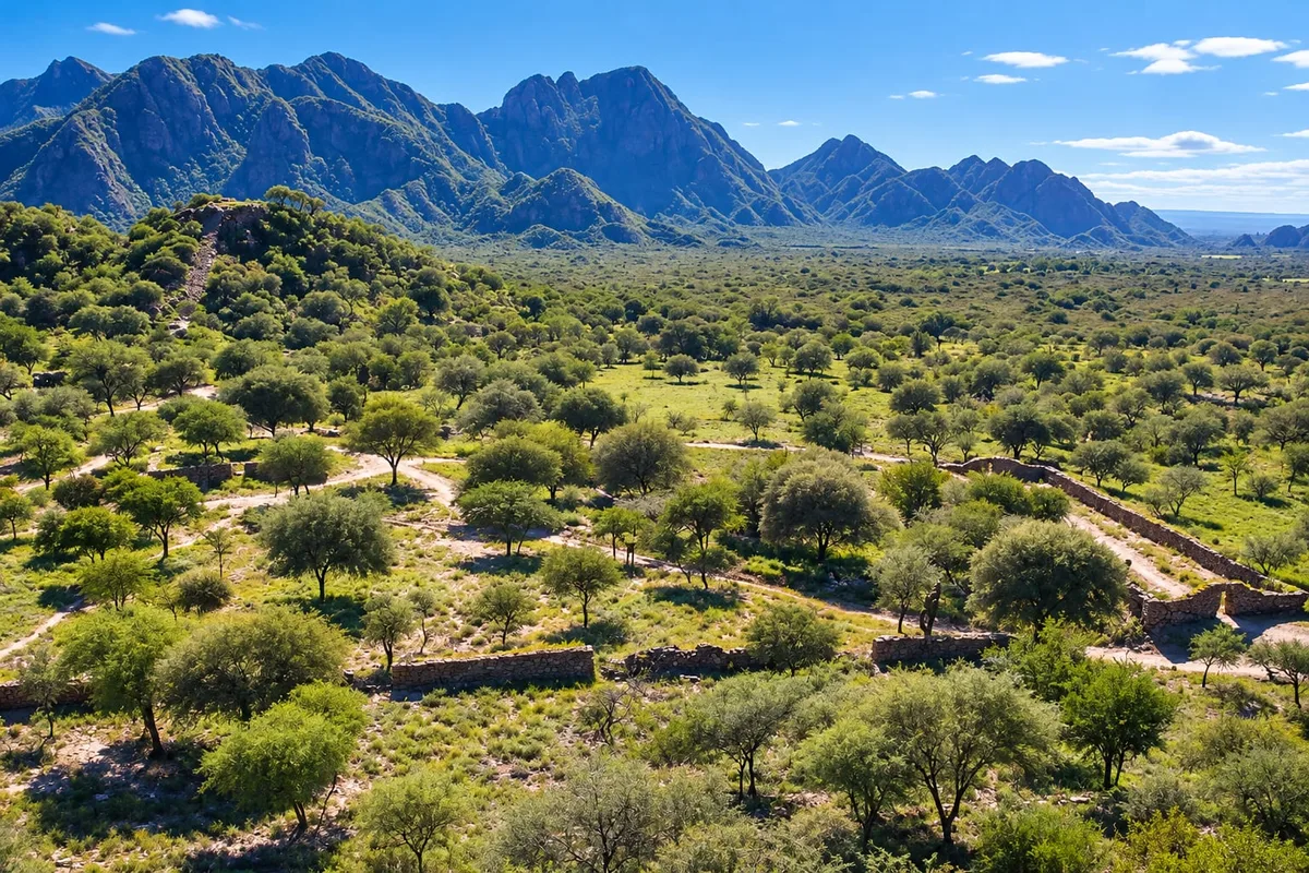 El pueblito de Catamarca que tiene cerca uno de los sitios arqueológicos incas más importantes del país: dónde queda y qué se puede visitar