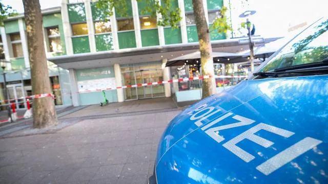 Fahndung läuft: Häftling in Essen befreit - Polizei sucht drei Männer
