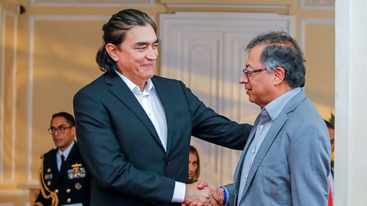 Gustavo Bolívar confesó que Petro llegó a su casa con un “sofá” tras salir del poder: “Sale tan pobre como entró”
