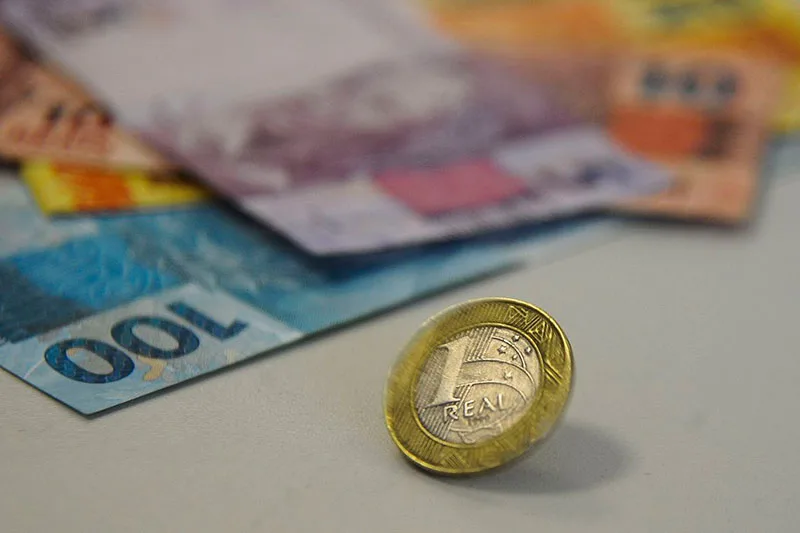 PIB cresce em ritmo lento e registra 0,5% em 2026
