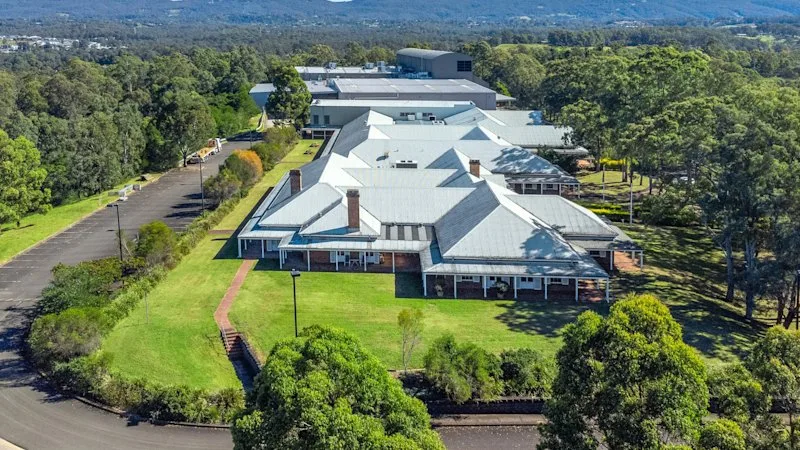 Catalano and Waislitz to sell ACM Rural Press home